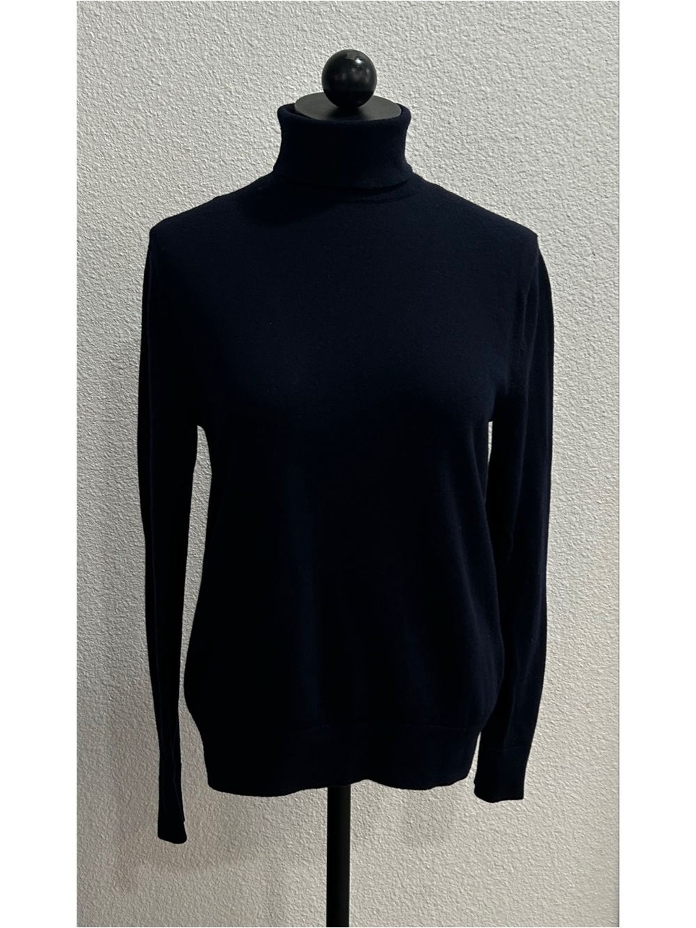 Banana Republic Baruffa Italian Merino Wool Turtleneck Sweater Size Medium Navy